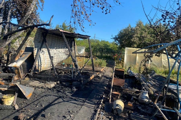 В Самарской области завели дело из-за гибели женщины и трех ее детей на пожаре 