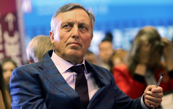 Виктор Гришин, отец арестованного экс-главы самарского Минстроя, покинул пост ректора РЭУ Виктор Гришин, отец арестованного экс-главы самарского Минстроя, покинул пост ректора РЭУ