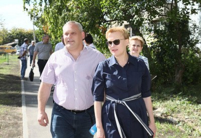 Елена Лапушкина провела рабочий объезд Красноглинского района