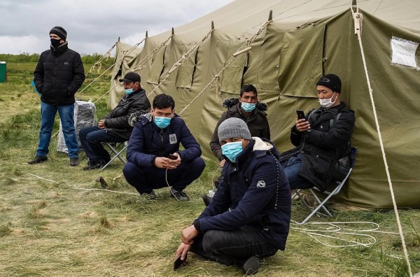 На границах Самарской области выставят посты, чтобы мигранты не ехали в лагерь под Кинелем 