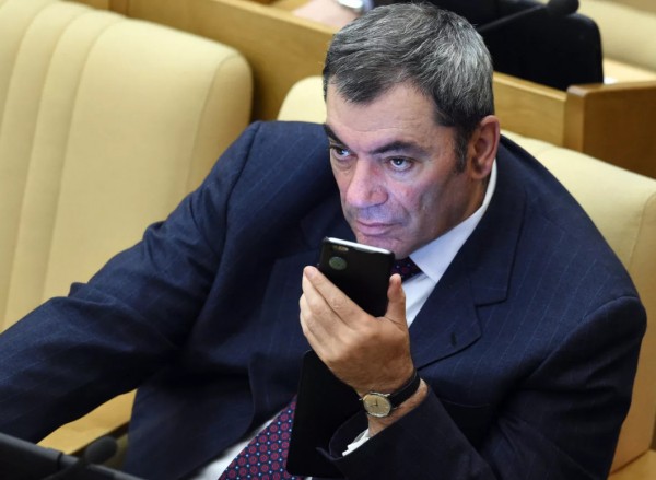 Самарский депутат попал в список самых богатых парламентариев России 