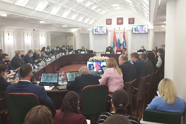 Алексей Дегтев снова стал спикером Думы городского округа Самара Алексей Дегтев снова стал спикером Думы городского округа Самара