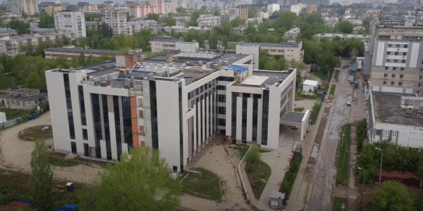 Строительная Одиссея: власти Самарской области решили достроить «Клинику сердца» Строительная Одиссея: власти Самарской области решили достроить «Клинику сердца»