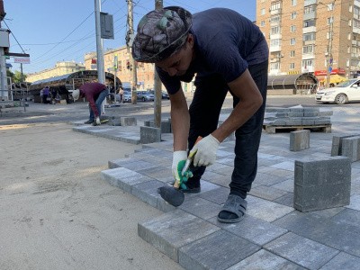 Нацпроект &laquo;Безопасные и качественные автомобильные дороги&raquo;:  комплексный ремонт улицы Победы в Самаре выполнен на 70% 