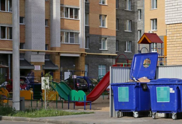 Менее 20 метров от домов: в Самаре контейнерные площадки установили с нарушениями СанПин 