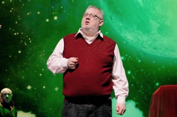 На 43 году ушел из жизни актер, режиссер и телеведущий Алексей Солодянкин На 43 году ушел из жизни актер, режиссер и телеведущий Алексей Солодянкин