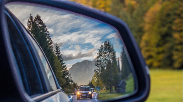 АвтоВАЗ отзывает 90 тысяч автомобилей АвтоВАЗ отзывает 90 тысяч автомобилей