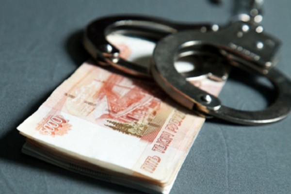 В Самаре экс-главе Фонда капремонта дали 10 лет «строгача» В Самаре экс-главе Фонда капремонта дали 10 лет «строгача»