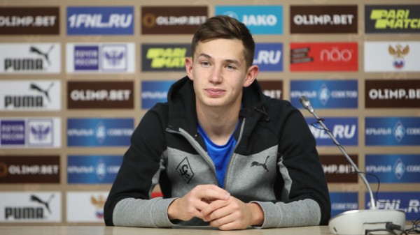 Антон Зиньковский объявил, что остается в &laquo;Крыльях Советов&raquo;