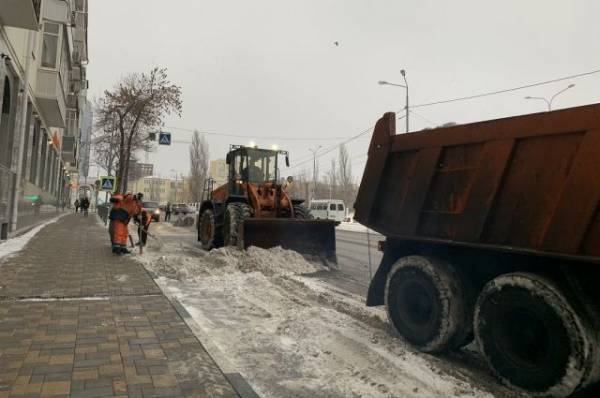 Самарские полигоны приняли первую в этом сезоне партию снега с улиц города