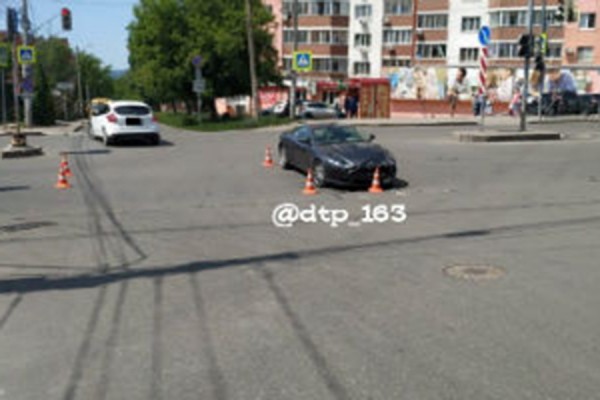 В Самаре водителя Aston Martin просят отправить в колонию-поселение 