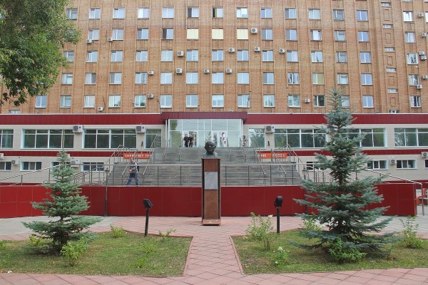 Армен Бенян опроверг данные о переполненном морге больницы Середавина 