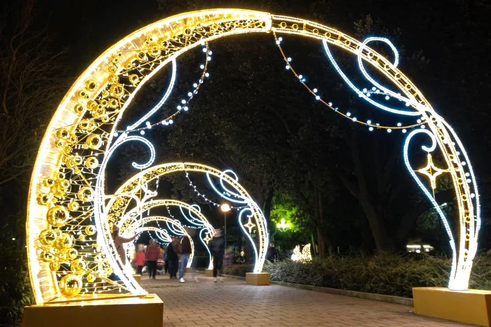  Новогодние праздники: как их будут проводить в разных регионах  