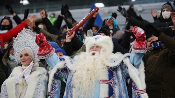 &laquo;Крылья Советов&raquo; в присутствии Деда Мороза и Снегурочки разгромили &laquo;Енисей&raquo; 