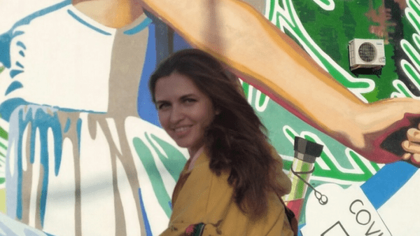 &laquo;Рисовала с дочки&raquo;: самарская художница получила 100 тысяч рублей за свой мурал