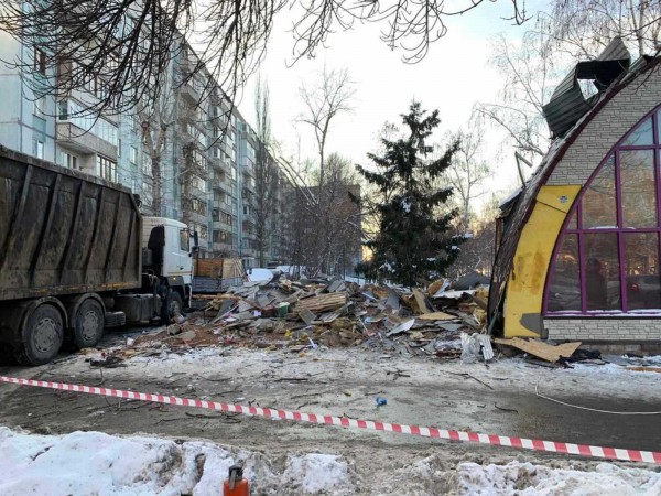 Конец бизнесу: в Самаре демонтировали торговый павильон в Ленинском районе 