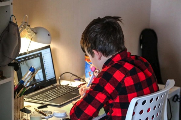 В Самарской области еще на 2 недели продлили дистанционку для школьников 