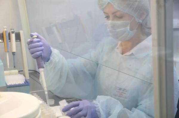 В Самарскую область поступило 700 доз вакцины &laquo;ЭпиВакКорона&raquo;