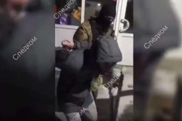 Четверых самарцев будут судить за драку с полицейскими 