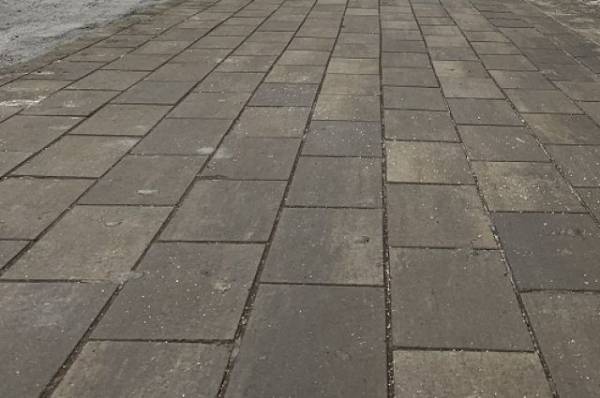 В Самаре до минимума сократили использование противогололедных реагентов