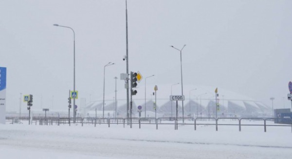 &laquo;Убить бы проектировщика&raquo;: самарцы пожаловались на организацию парковок у &laquo;Самара Арены&raquo; 