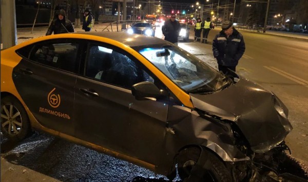 В Самаре стартовала массовая проверка водителей &laquo;Делимобилей&raquo; 