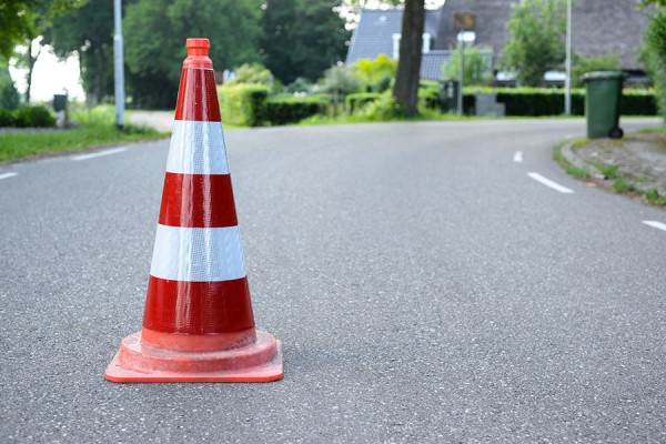 &laquo;Восстание машин&raquo;: в Самарской области припаркованная Lada Granta сбила пешехода 