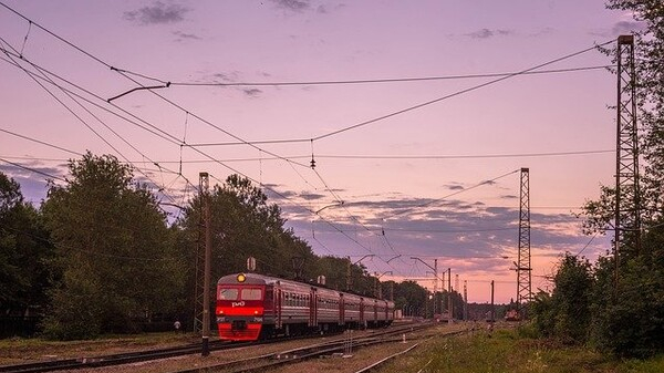 В Самарской области изменили расписание электричек до Жигулевского моря и Бузулука