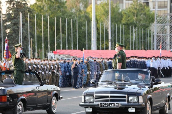 Репетиции Парада Победы на площади Куйбышева в Самаре 3, 5 и 7 мая пройдут без зрителей