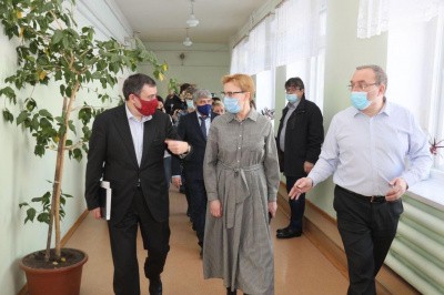 В Самаре по просьбам родителей будет произведен ремонт двух городских школ