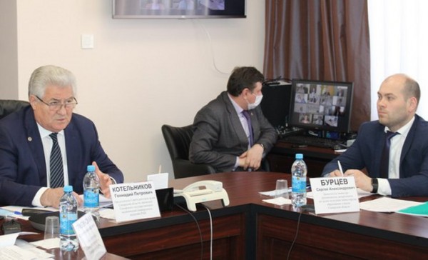 В Самарской области к 1 сентября проведут массовую вакцинацию студентов от COVID-19