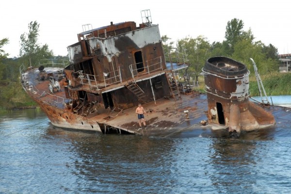  Река затонувших кораблей  