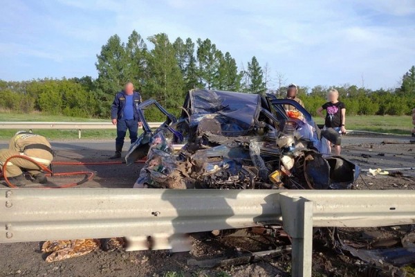 Новые подробности ДТП с 4 погибшими на трассе М5 в Самарской области Новые подробности ДТП с 4 погибшими на трассе М5 в Самарской области