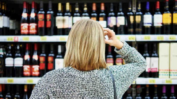 Жителям Самары рассказали о запрете продажи алкоголя на Последний звонок 2021 года