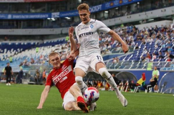 &laquo;Крылья Советов&raquo; уступили &laquo;Спартаку&raquo;, пропустив с пенальти