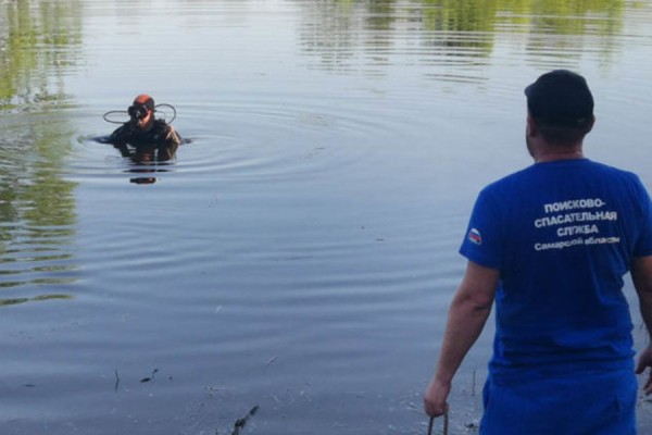 В Самарской области ночью исчезли два пассажира лодки 