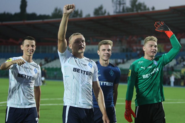 Самарские &laquo;Крылья&raquo; одолели &laquo;Уфу&raquo; в меньшинстве 