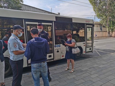 Не снижая темпы: в Самаре усилен контроль за соблюдением масочного режима в общественном транспорте