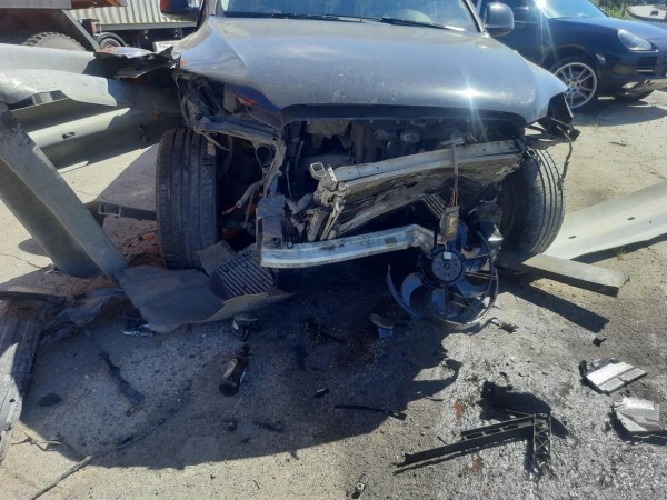 В Самарской области грузовик с асфальтом догнал Ауди