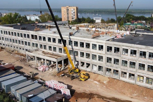 Вторую очередь школы на Пятой просеке обещают сдать в декабре 2021 года 