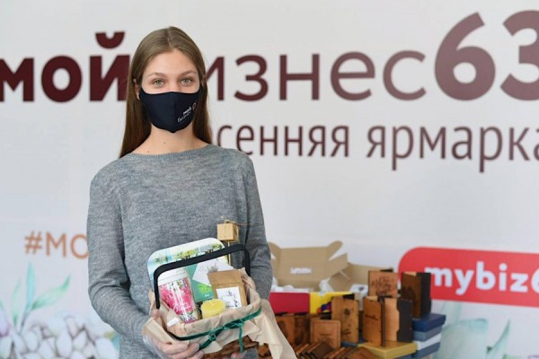 Дмитрий Богданов: &laquo;Более 120 проектов самозанятых уже размещены на региональной онлайн-витрине&raquo; 