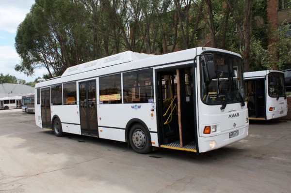 В Самаре на улице Энтузиастов переименовали остановку транспорта в &laquo;Дворец ветеранов&raquo;