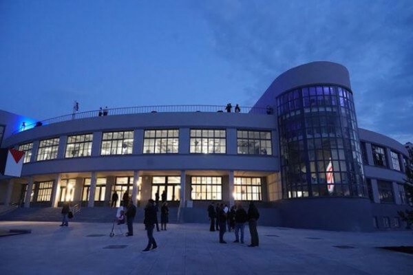 Презентация Третьяковки в Самаре прошла под аккомпанемент D'Black Blues Orchestra Презентация Третьяковки в Самаре прошла под аккомпанемент D'Black Blues Orchestra