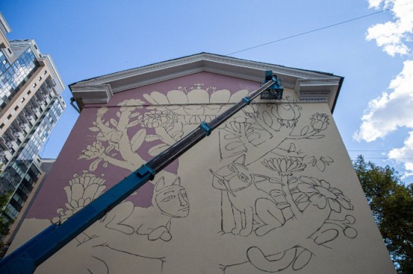 На Ленинградской и Первомайской в Самаре начали рисовать еще два мурала На Ленинградской и Первомайской в Самаре начали рисовать еще два мурала