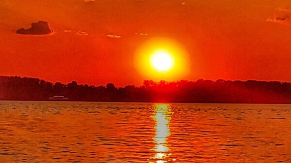 Почему болит голова? Синоптики предупредили о геомагнитных возмущениях 11 сентября