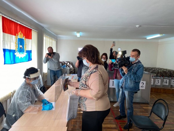 В Самарской губернской думе хотят работать три сторожа 