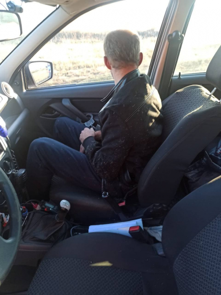 В Пестравском районе Самарской области полицейские открыли огонь по КАМАЗу, грубо нарушившему ПДД вечером 8 октября 