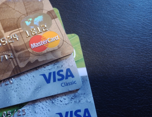 В России собираются ужесточить контроль над переводами с банковской карты на карту В России собираются ужесточить контроль над переводами с банковской карты на карту