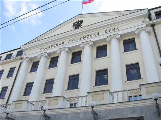 
Самарские депутаты 3/4 голосов поддержали введение QR-кодов
