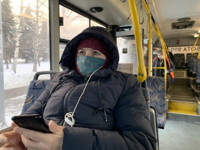 Независимо от величины пассажиропотока:  в праздники не ослабевает контроль за соблюдением  масочного режима в общественном транспорте Самары